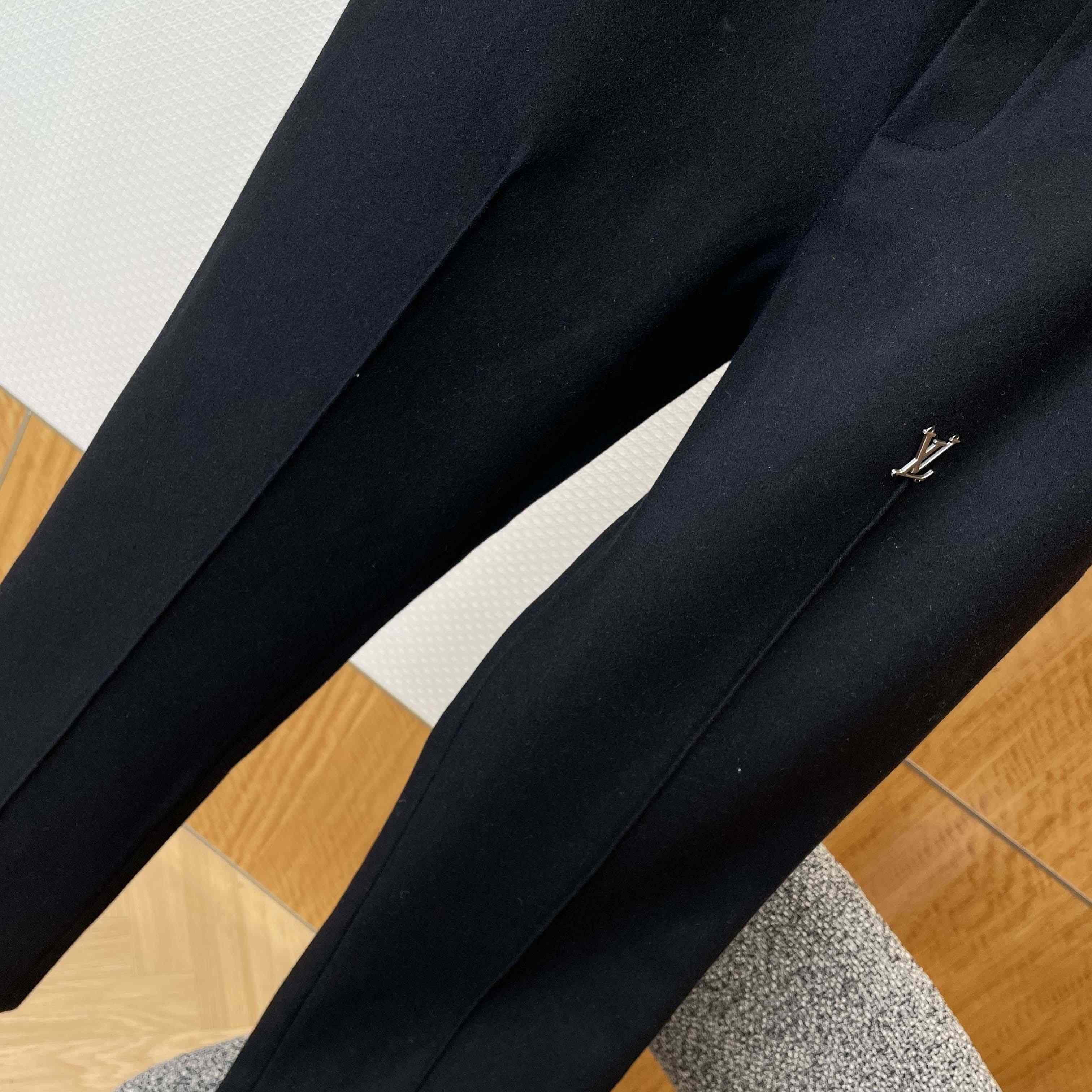 Louis Vuitton Tailored Technical Wool Track Pants   1AIWGE - EUR FASHION