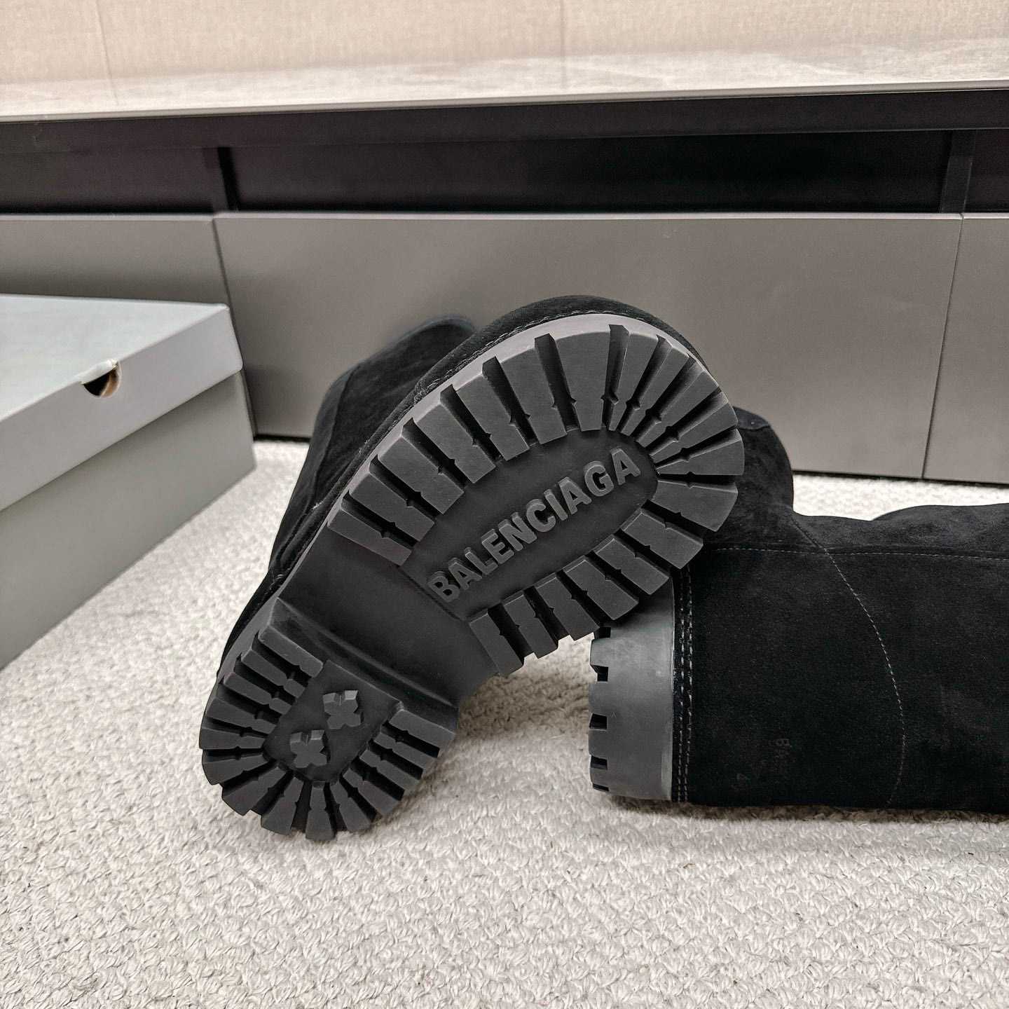 Balenciaga Alaska Fur High Boots - EUR FASHION