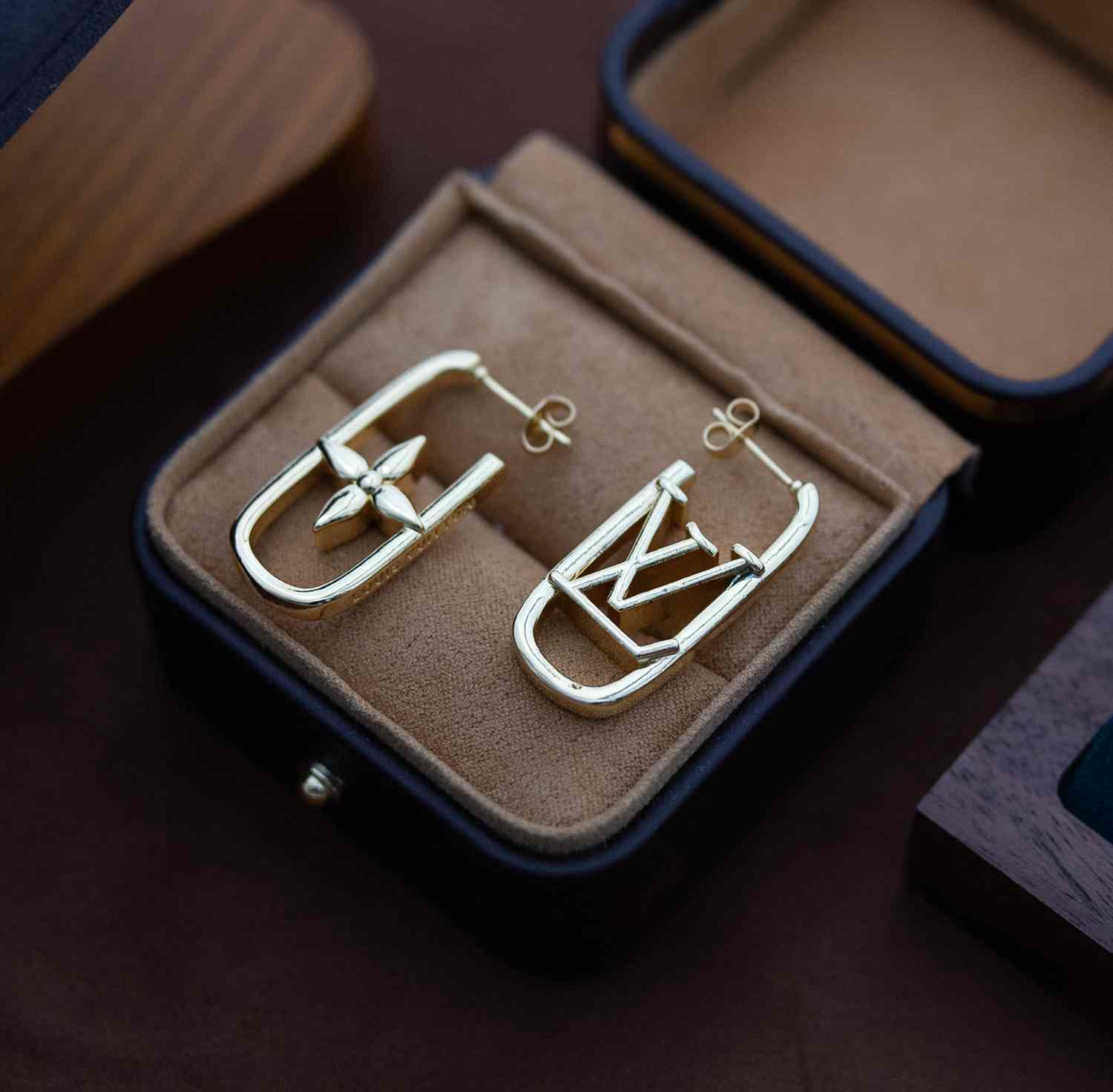 Louis Vuitton My LV Chain Earrings  - EUR FASHION