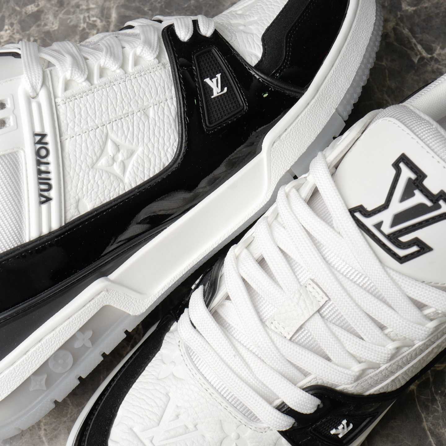 Louis Vuitton LV Trainer Sneaker   1AJ130 - EUR FASHION