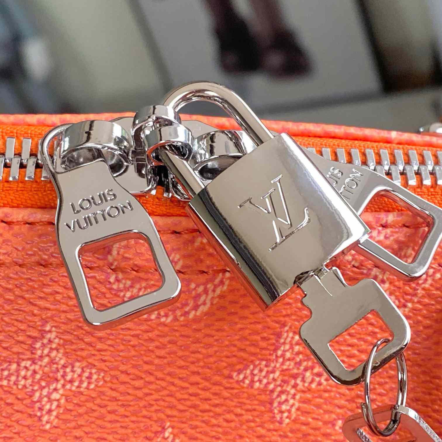 Louis Vuitton Keepall Bandoulière 50   M26865 - EUR FASHION