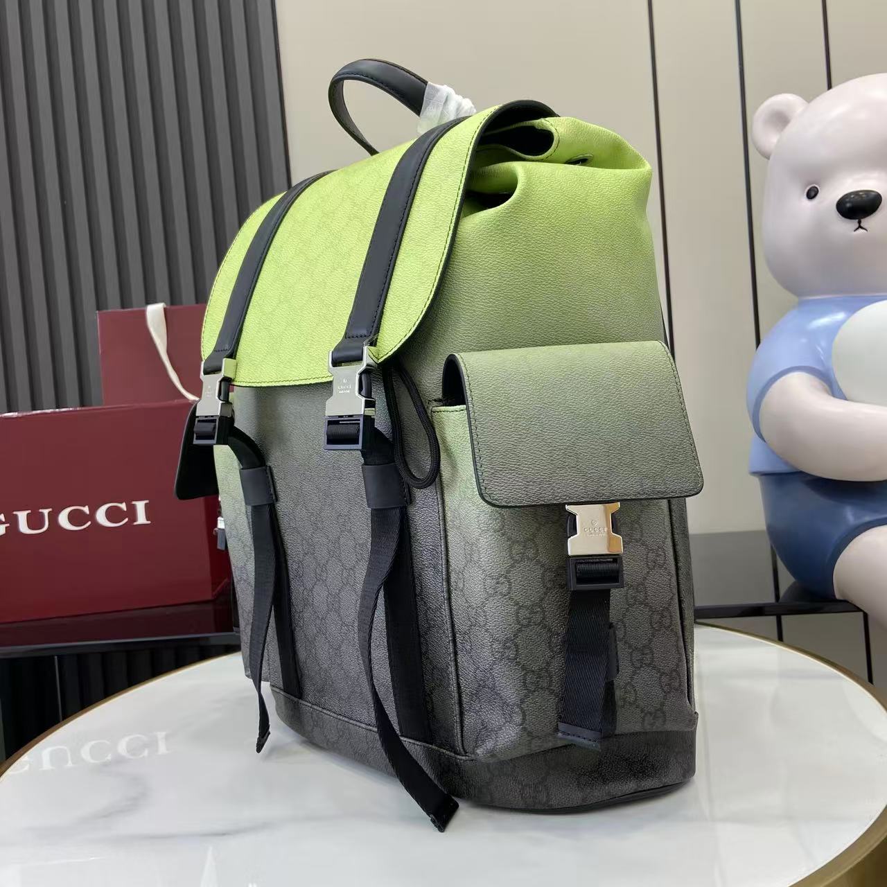 Gucci Chroma Large Backpack - EUR FASHION