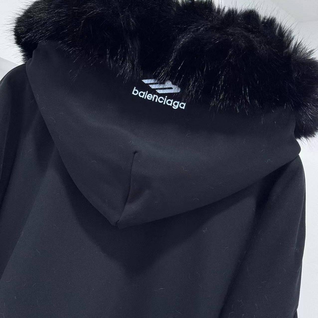 Balenciaga Fluffy Zip-Up Hoodie In Washed Black Medium Fleece - EUR FASHION