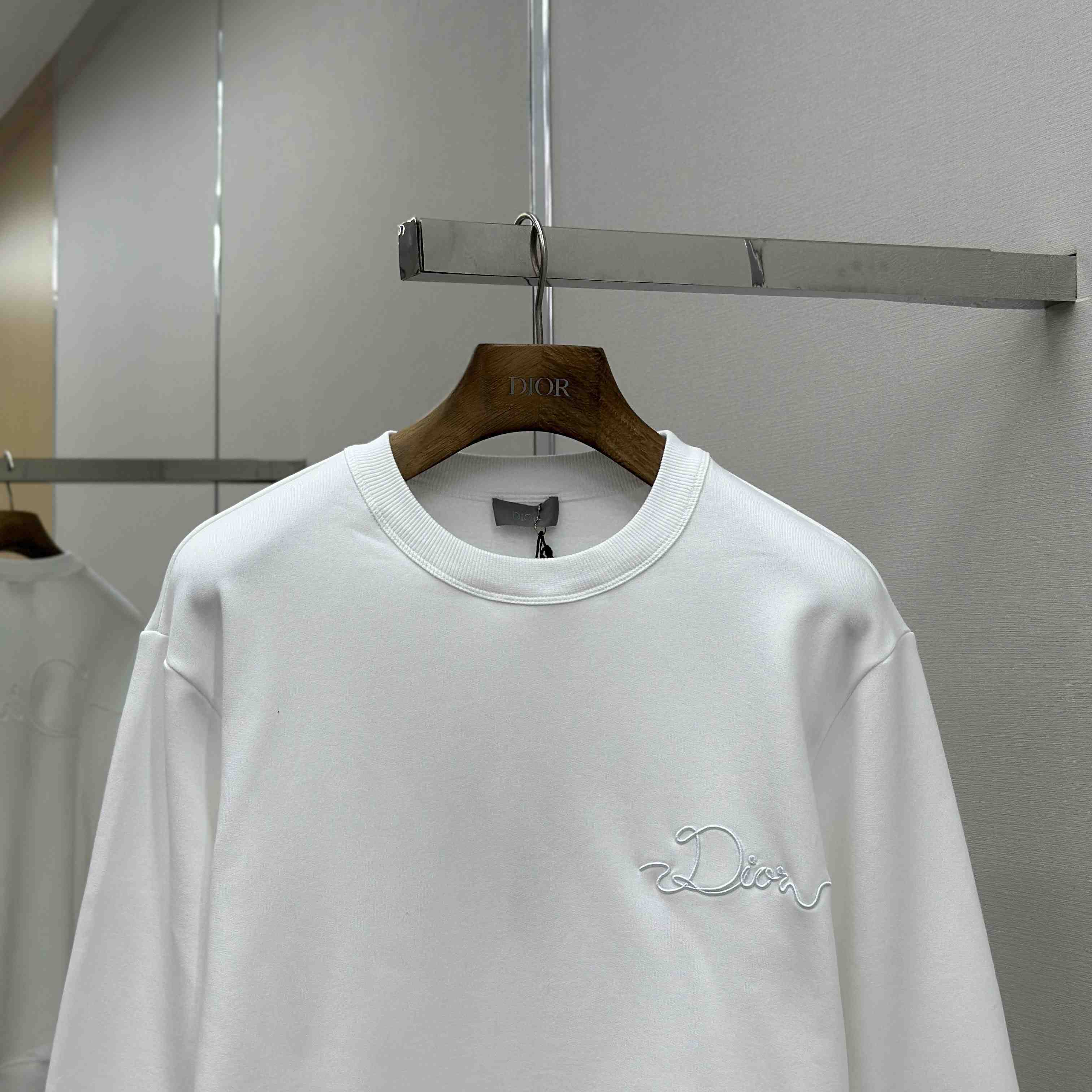 Dior Ribbon Sweatshirt - EUR FASHION