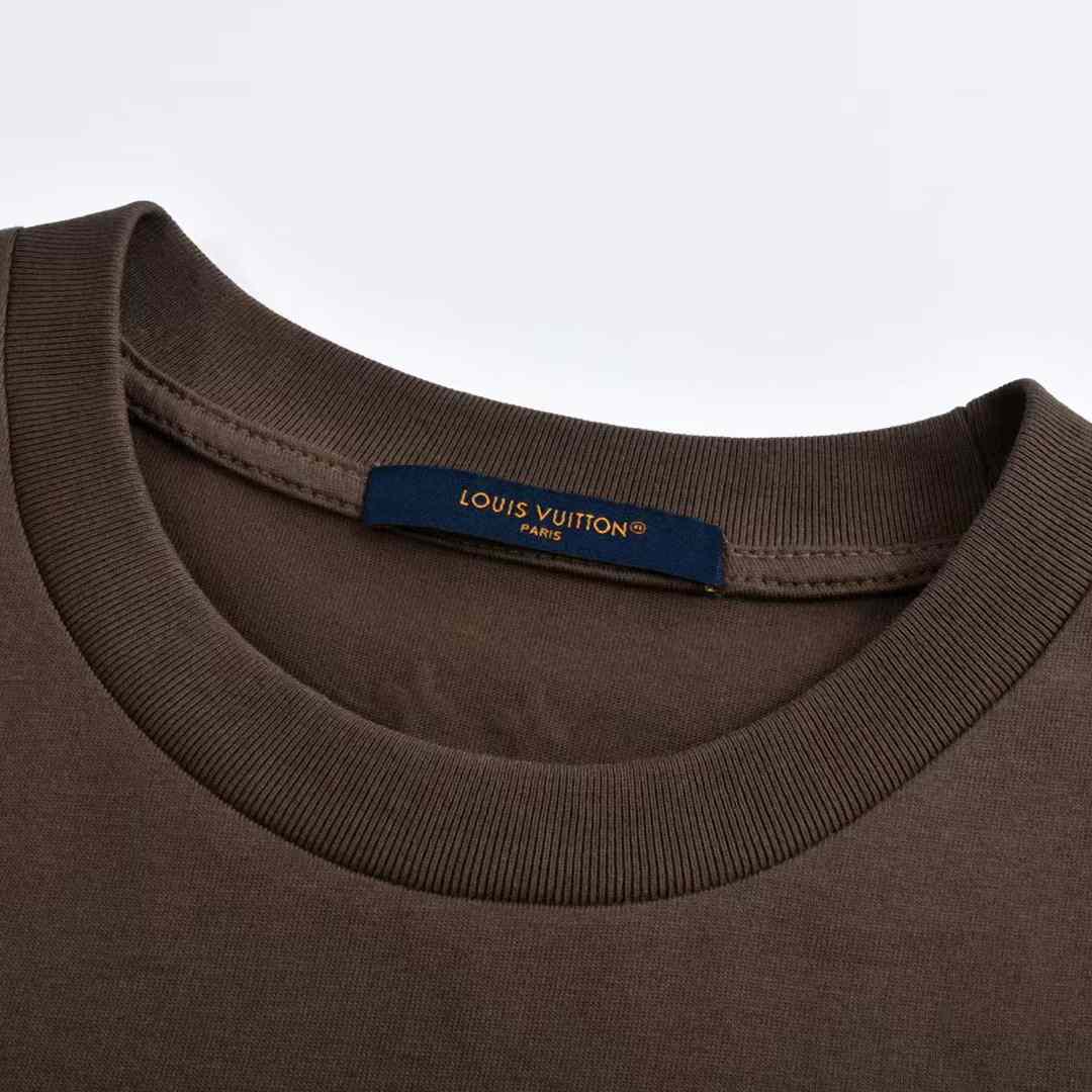 Louis Vuitton Washed Embellished Cotton T-Shirt   1AHCL3 - EUR FASHION