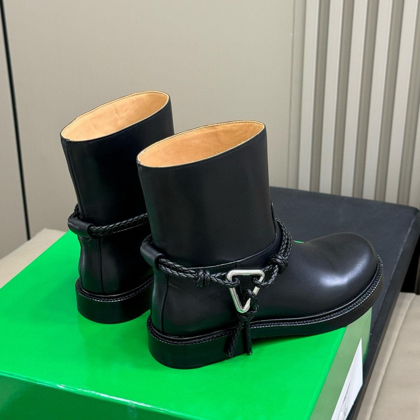 Bottega Veneta James Ankle Boot - EUR FASHION