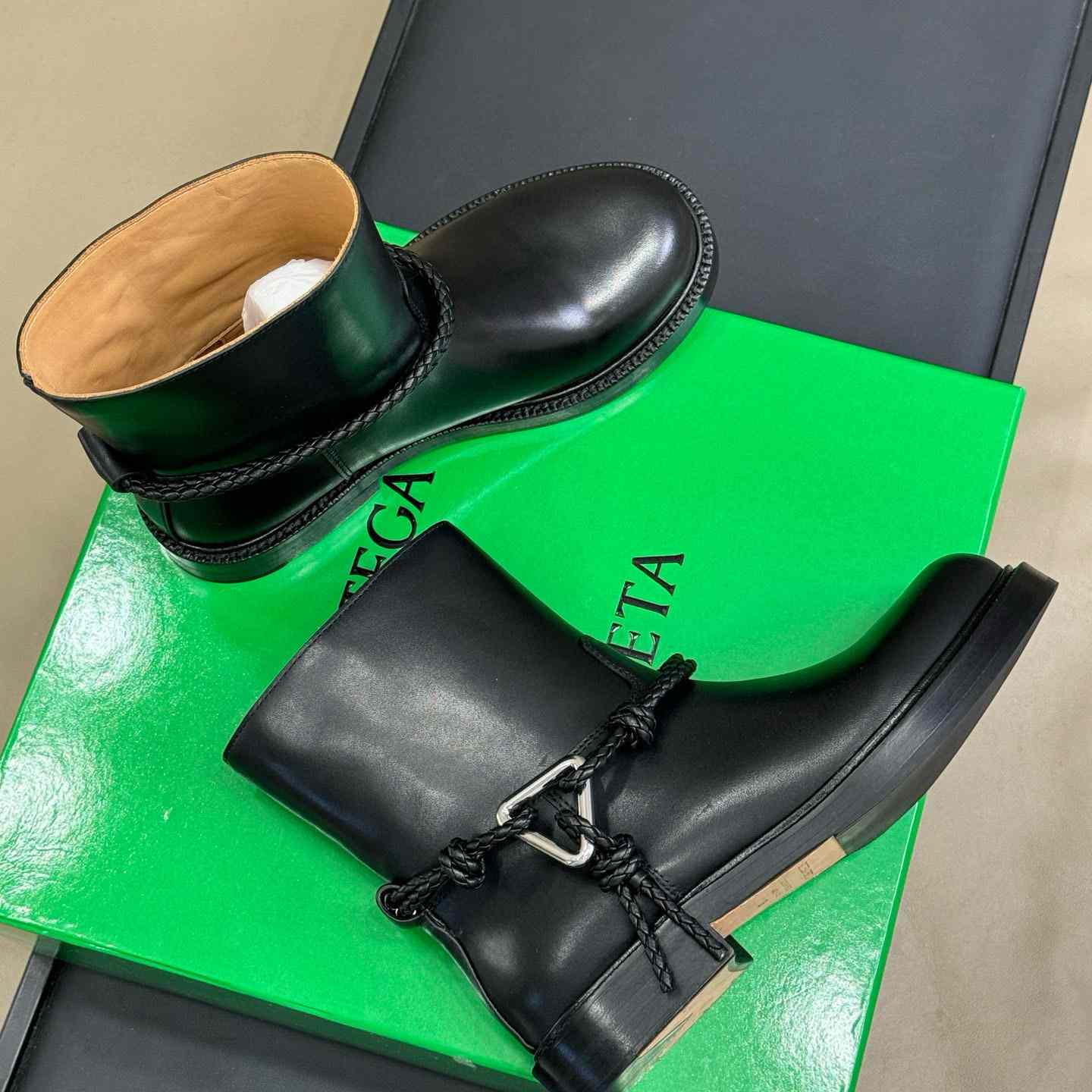 Bottega Veneta James Ankle Boot - EUR FASHION