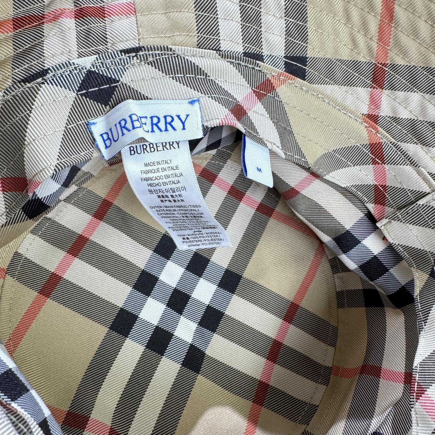 Burberry Bucket Hat - EUR FASHION