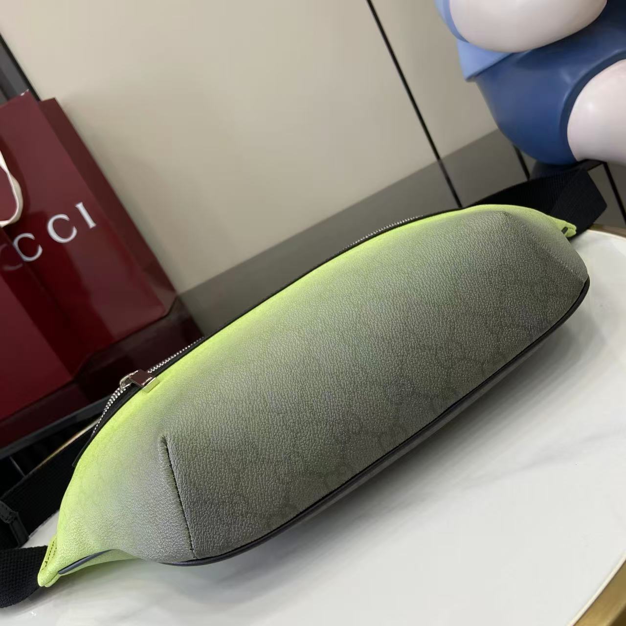 Gucci Chroma Large Belt Bag - EUR FASHION