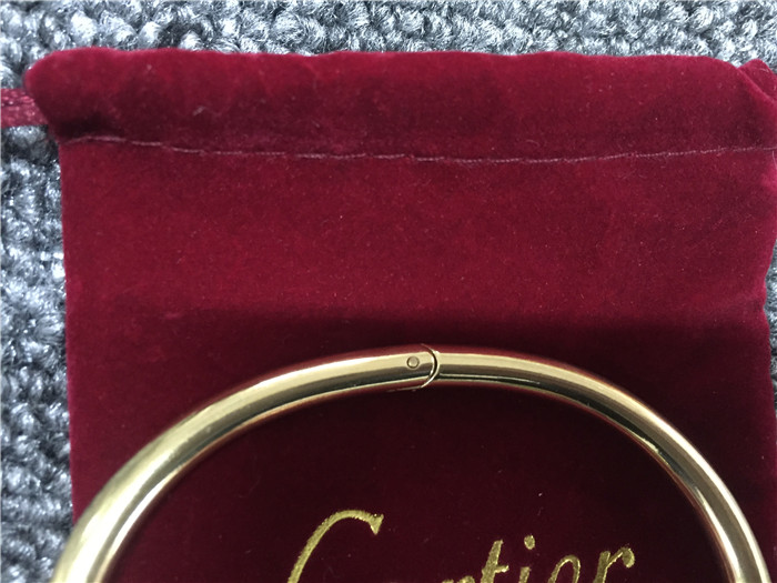Cartier Juste Un Clou Armband in goldener Farbe - EUR FASHION