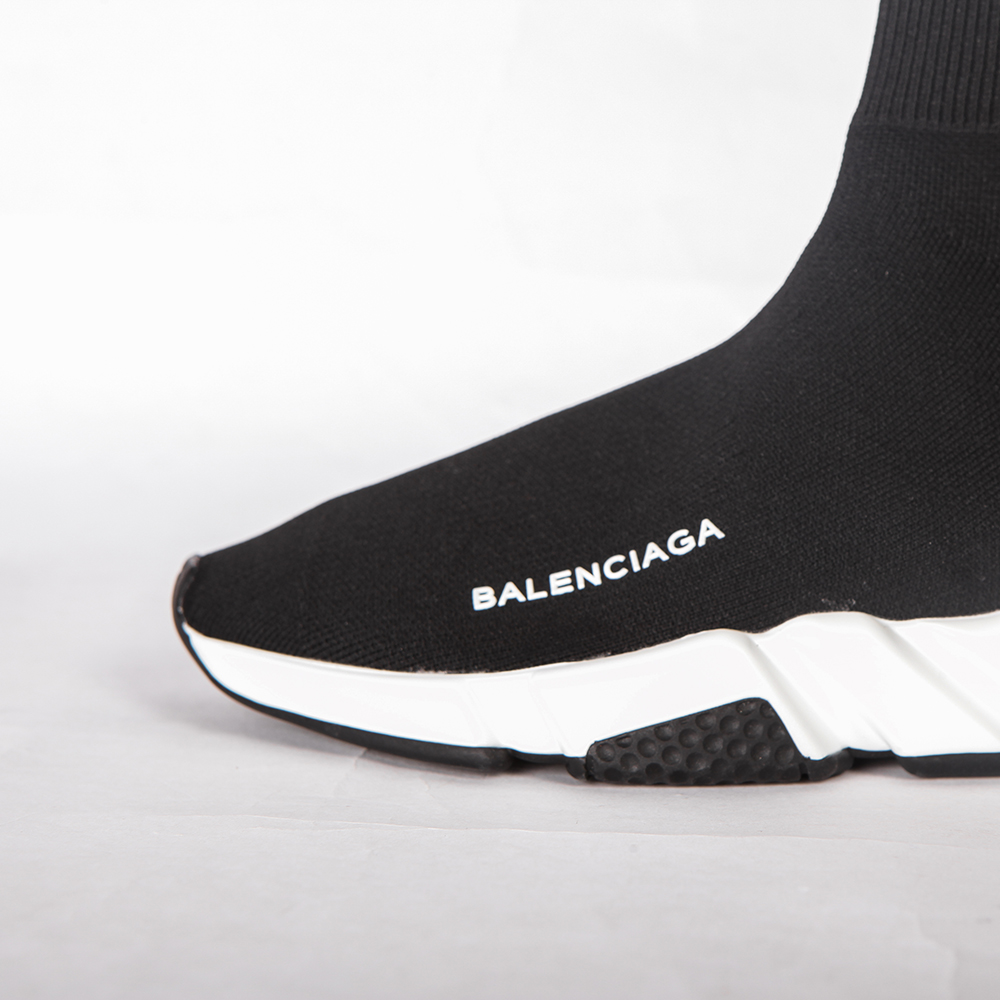 Balenciaga Speed ​​Trainer Bicolor schwarze Sohle - EUR FASHION