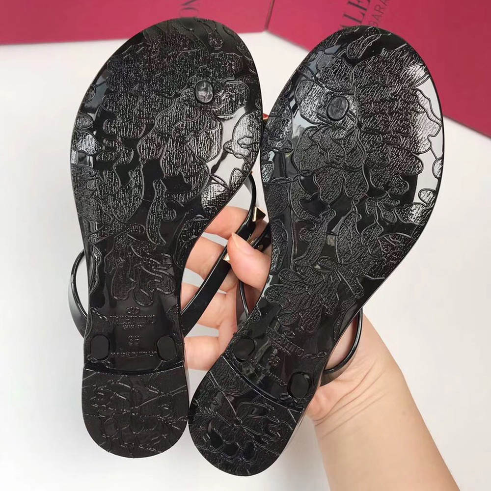 Valentino Garavani Rockstud PVC Flip Flop (Schwarz) - EUR FASHION