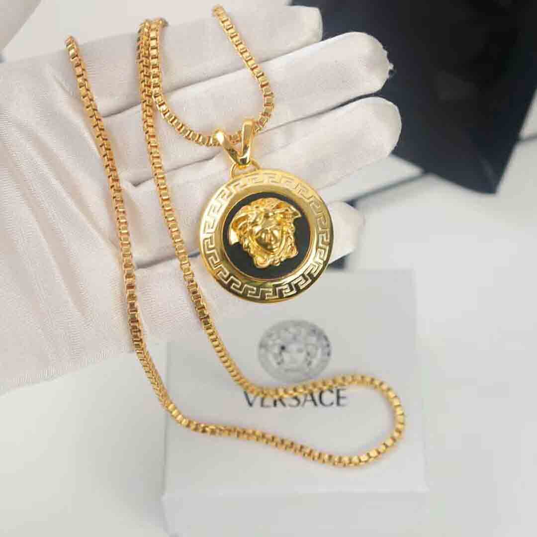 Halsketten mit Medusa-Anhänger von Versace - EUR FASHION