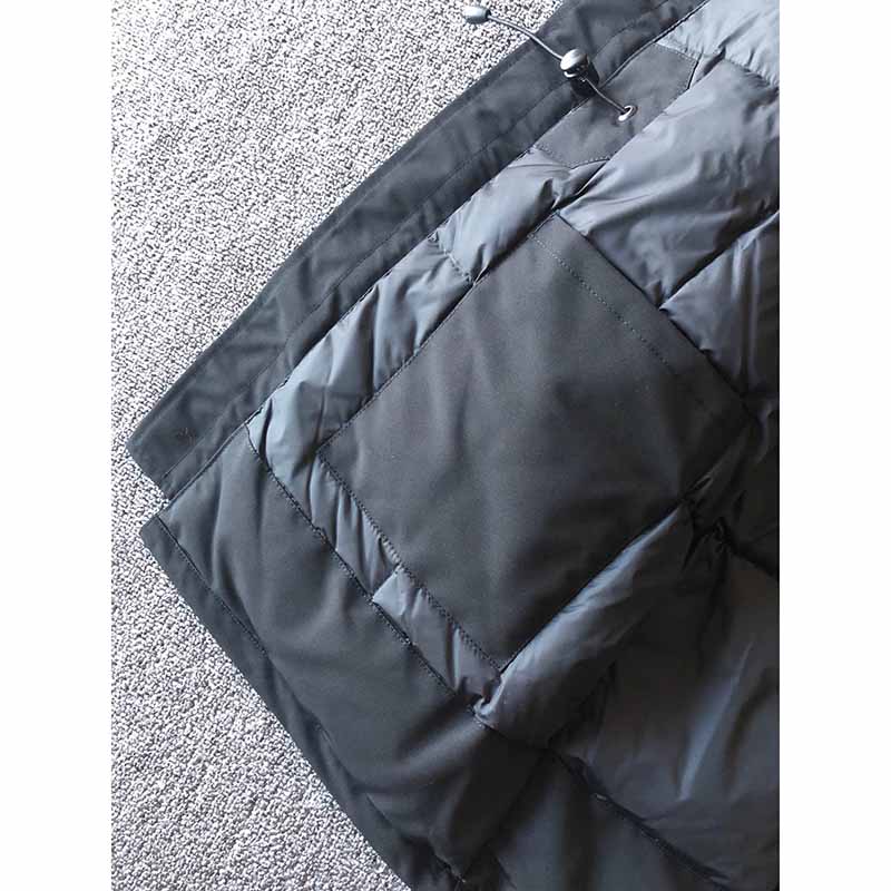 Schwarze Manteljacke von Canada Goose - EUR FASHION
