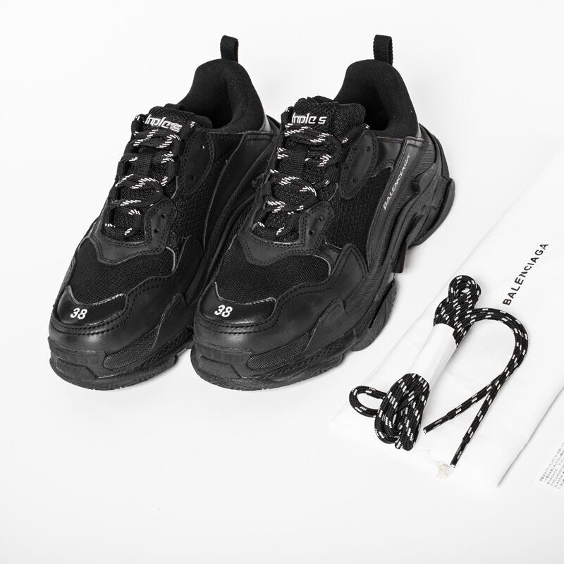 Balenciaga Triple S Trainer Schwarz - EUR FASHION