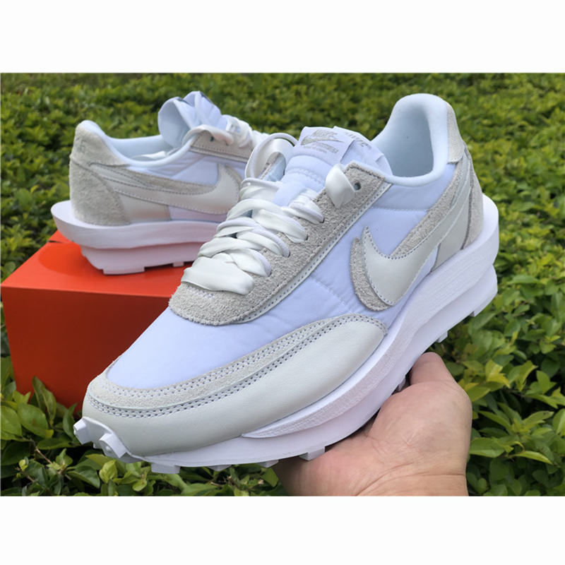 Nike X Sacai Ldv Waffelweiß - EUR FASHION