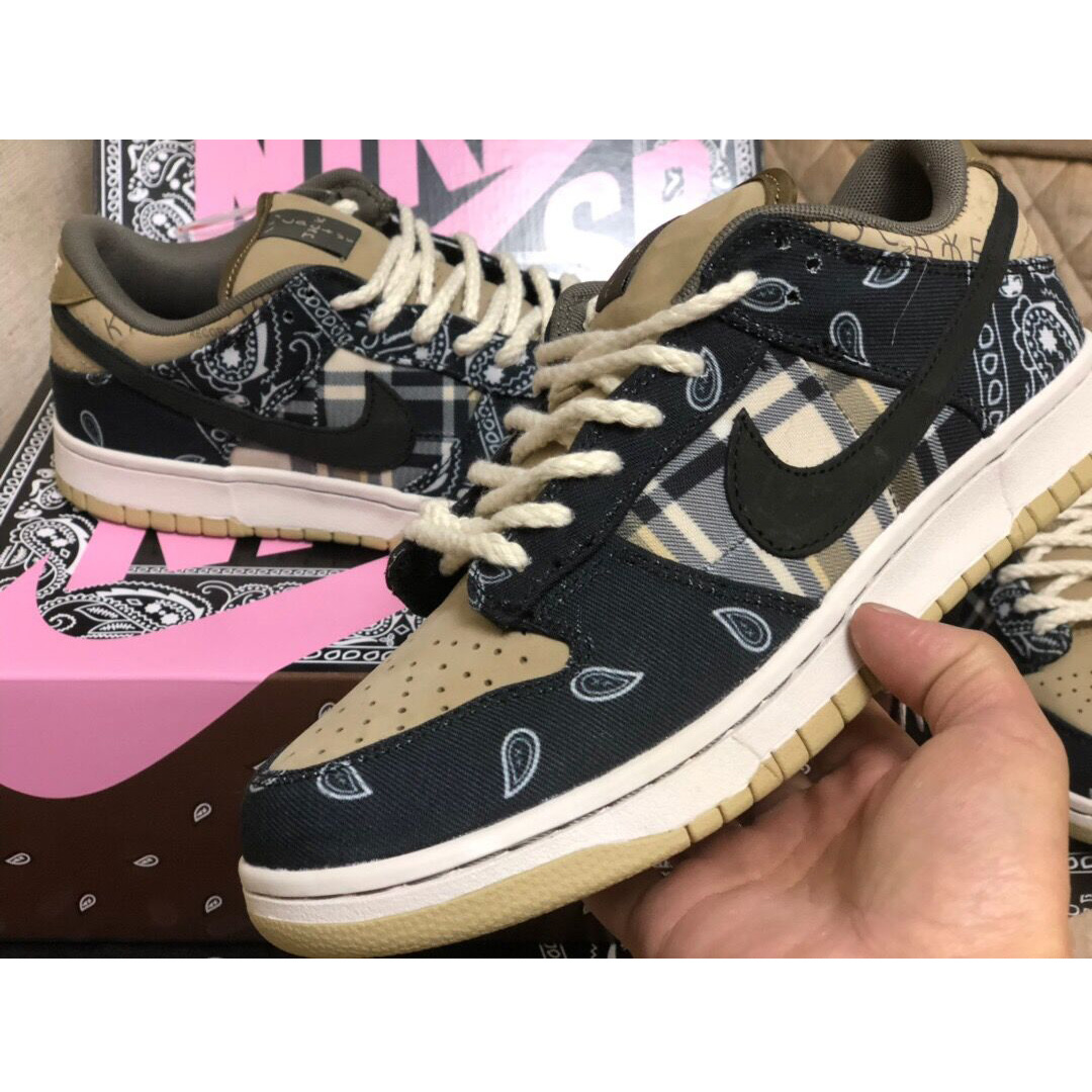 Travis Scott X Nike SB Dunk Low - EUR FASHION