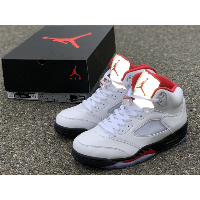 Jordan Air Jordan 5 „Feuerrot“ - EUR FASHION