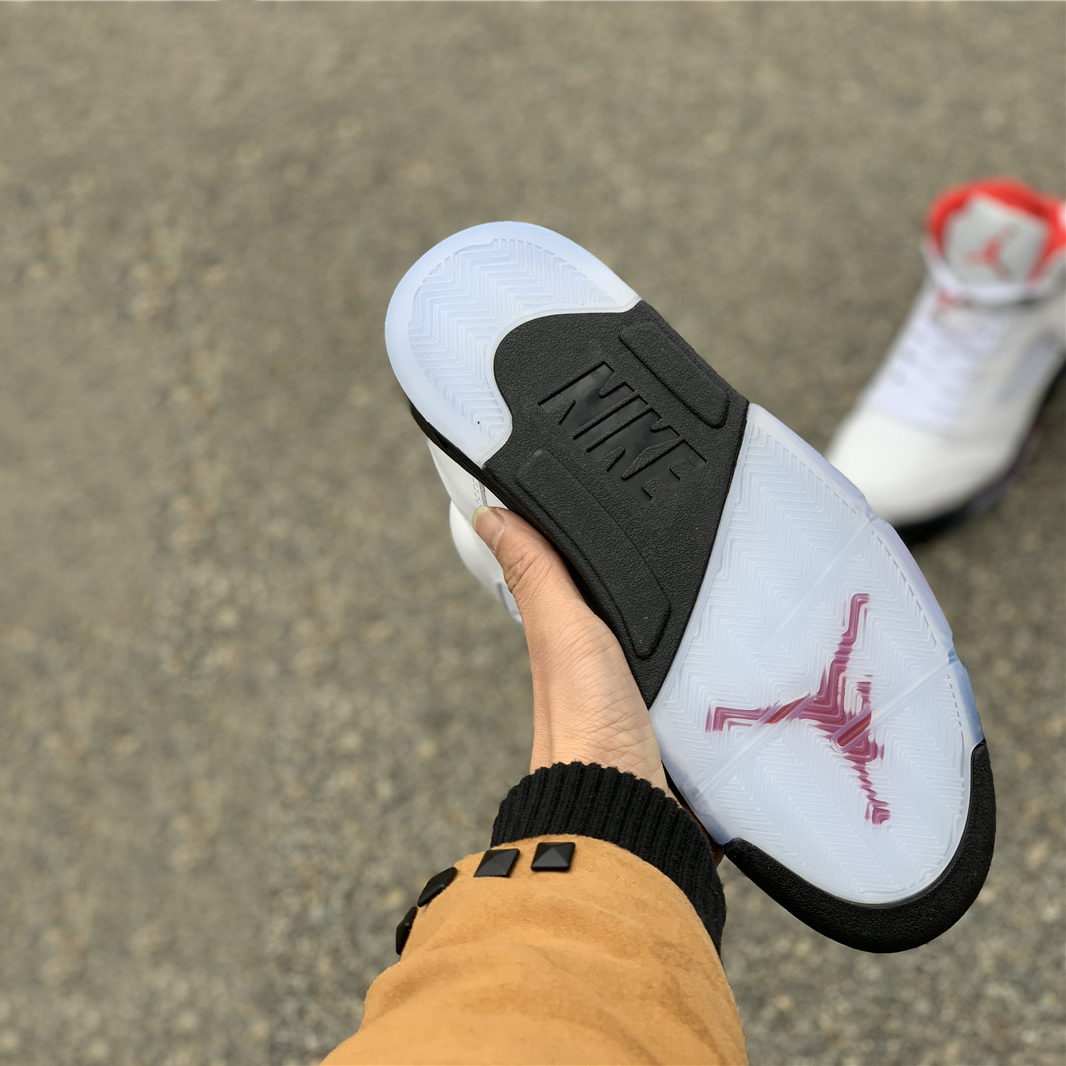 Jordan Air Jordan 5 „Feuerrot“ - EUR FASHION