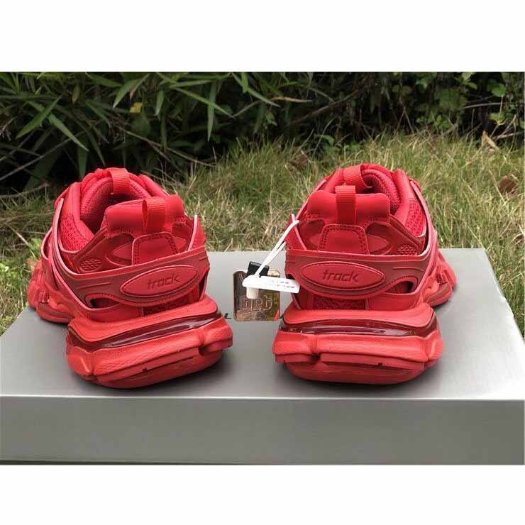 Balenciaga Damen Track Sneaker in Rot - EUR FASHION