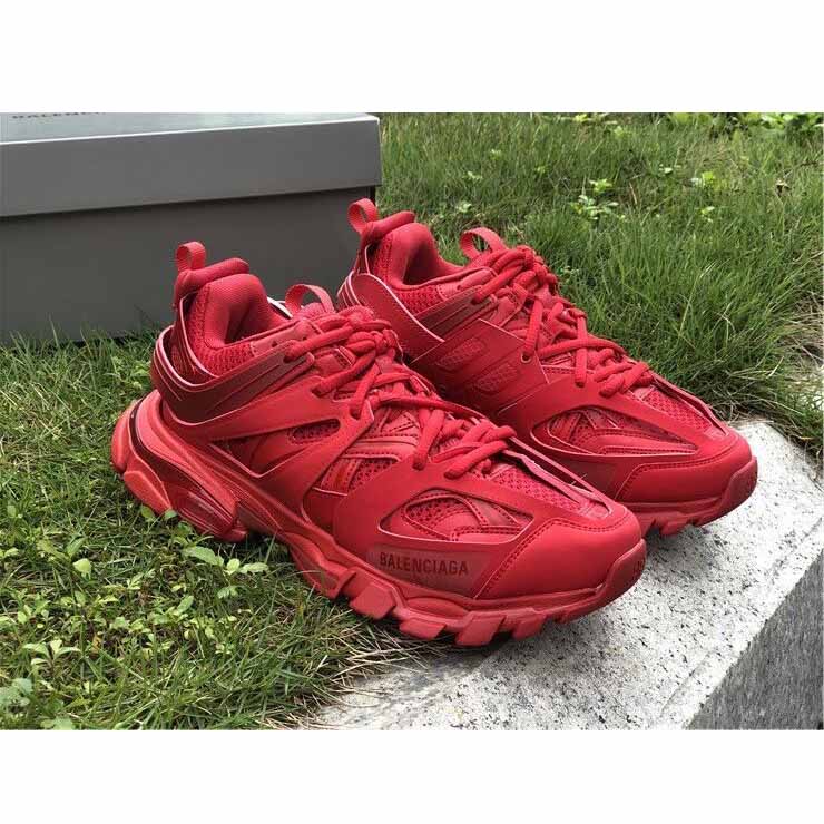 Balenciaga Damen Track Sneaker in Rot - EUR FASHION