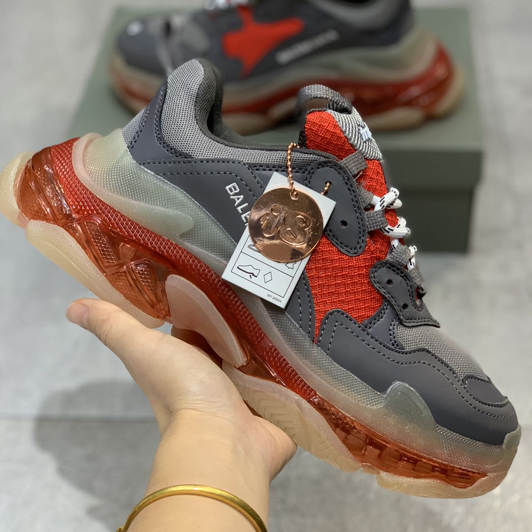 Balenciaga Triple S Sneaker mit klarer Sohle - EUR FASHION