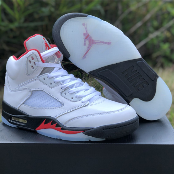 Jordan AJ5 „Fire Red“ - EUR FASHION