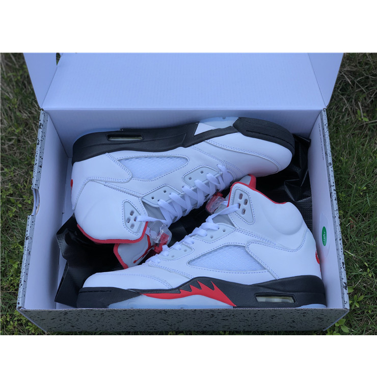 Jordan AJ5 „Fire Red“ - EUR FASHION