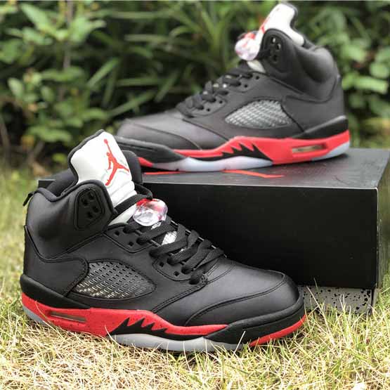 Air Jordan 5 Retro Satin Bred - EUR FASHION