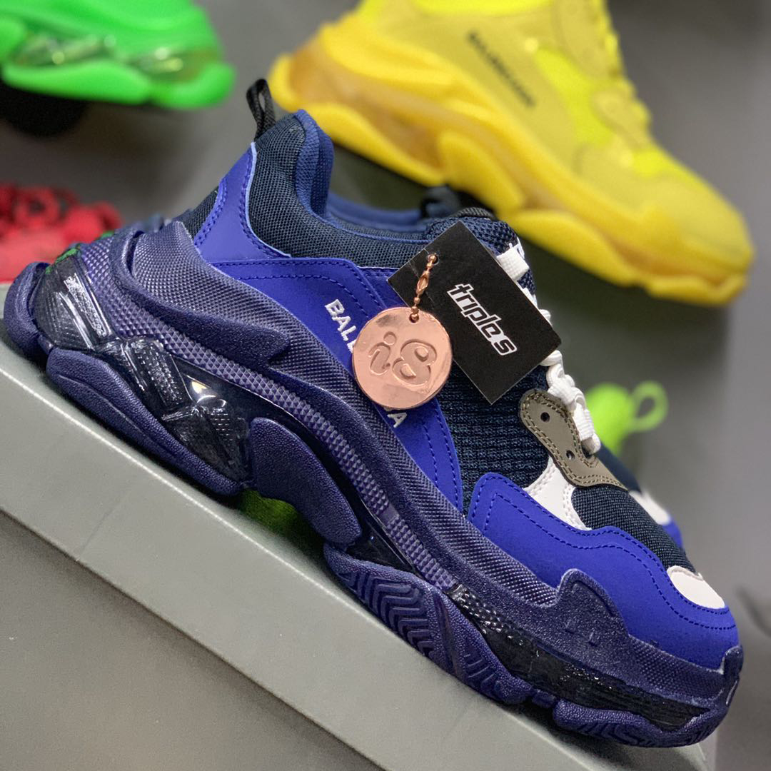 Balenciaga Triple S Sneaker mit klarer Sohle - EUR FASHION