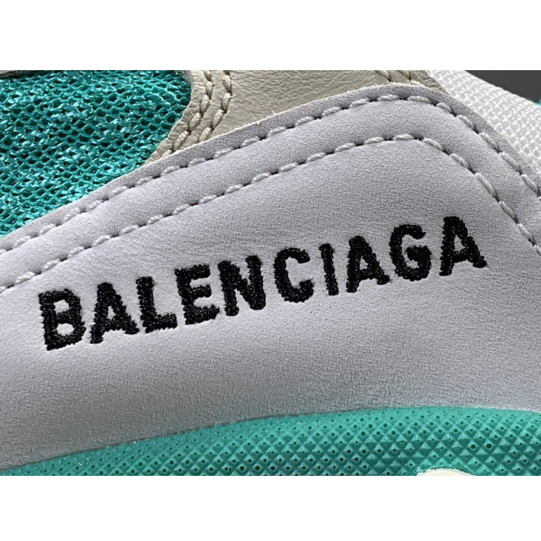 Balenciaga Triple S Sneaker - EUR FASHION