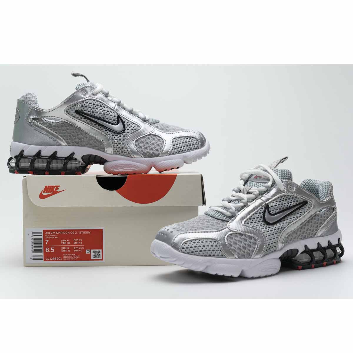 Stussy X Nike Air Zoom Spiridon Caged 2 Metallic Silber - EUR FASHION