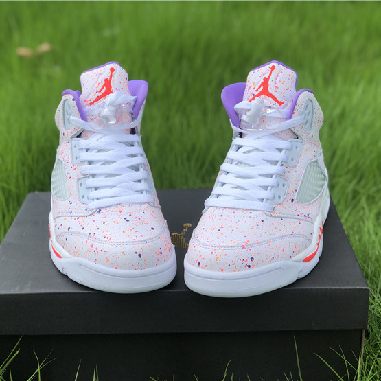 Jordan AJ5 GS „Ostern“ - EUR FASHION