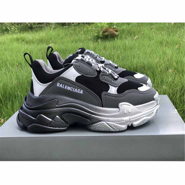 Balenciaga Triple S Sneaker - EUR FASHION