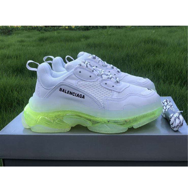 Balenciaga Triple S Trainer mit klarer Sohle - EUR FASHION