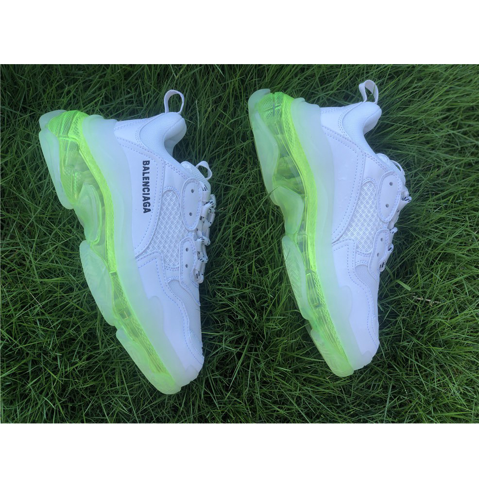 Balenciaga Triple S Trainer mit klarer Sohle - EUR FASHION