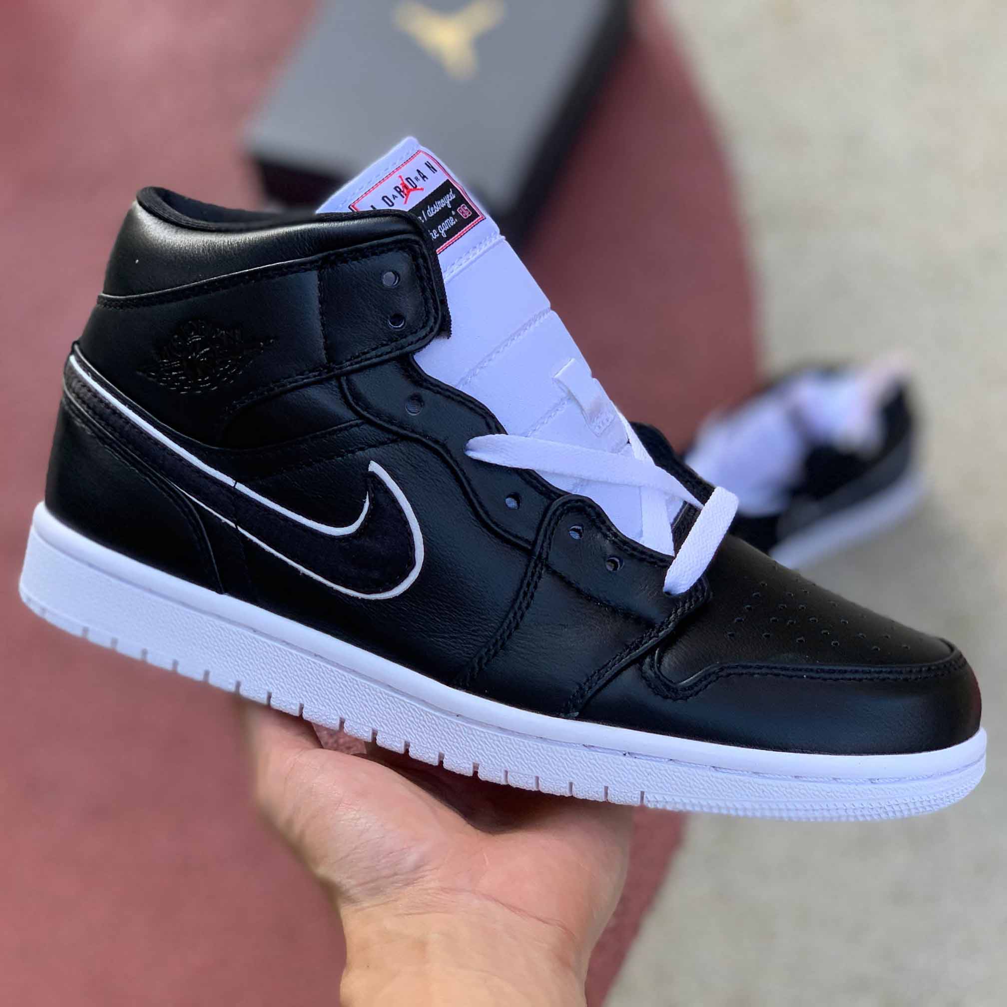 Air Jordan 1 Retro Mid „Vielleicht habe ich das Spiel zerstört“ - EUR FASHION