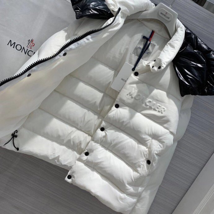 Moncler Aubrac Wattierte Jacke - EUR FASHION