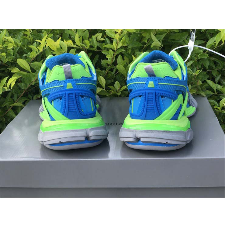 Blaue und grüne Track.2-Sneaker von Balenciaga - EUR FASHION