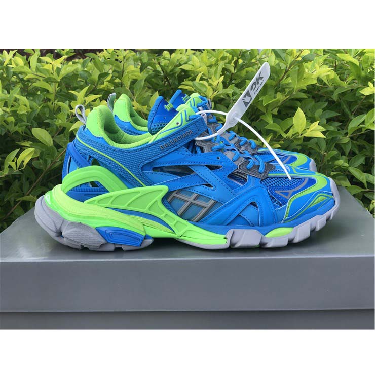 Blaue und grüne Track.2-Sneaker von Balenciaga - EUR FASHION