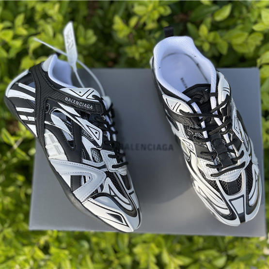 Balenciaga Drive-Turnschuhe mit Einsätzen - EUR FASHION