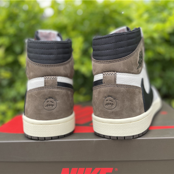 Jordan Travis Scott Air 1 Mokka CD4487-100 - EUR FASHION