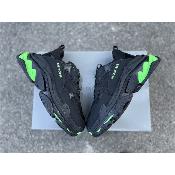 Balenciaga Triple S Sneaker - EUR FASHION