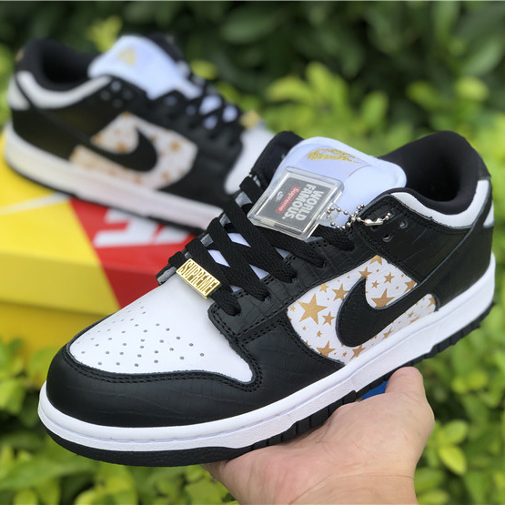 Nike SB Dunk Low „Black Stars“ DH3228-102 - EUR FASHION