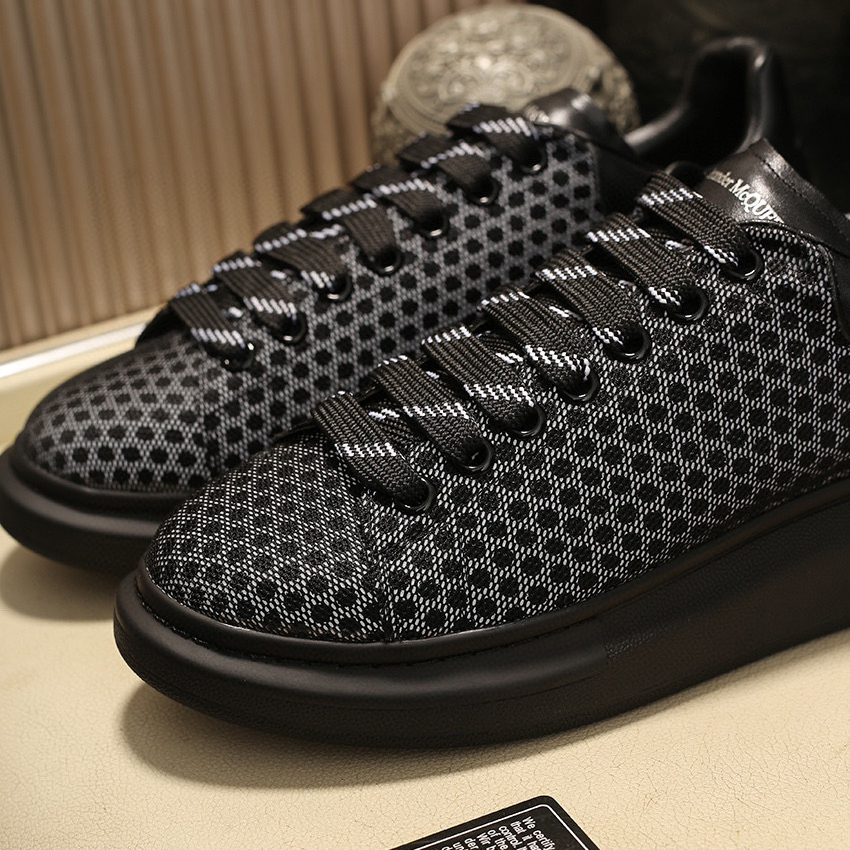 Alexander Mqueen Low Top Sneakers Schwarz - EUR FASHION