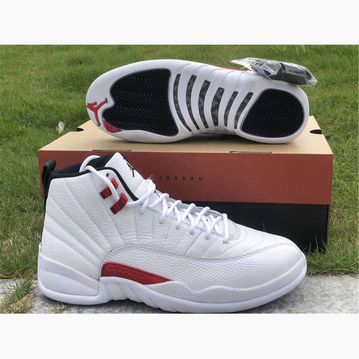 Jordan AJ12 „Twist“ CT8013-103 - EUR FASHION