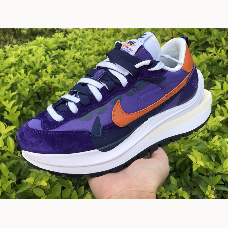 Sacai X Nike VaporWaffle „Dark Iris“ DD1875-500 - EUR FASHION