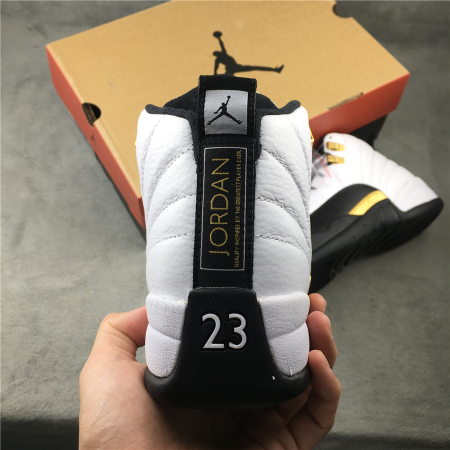 Jordan AJ12 „Königshaus“ - EUR FASHION