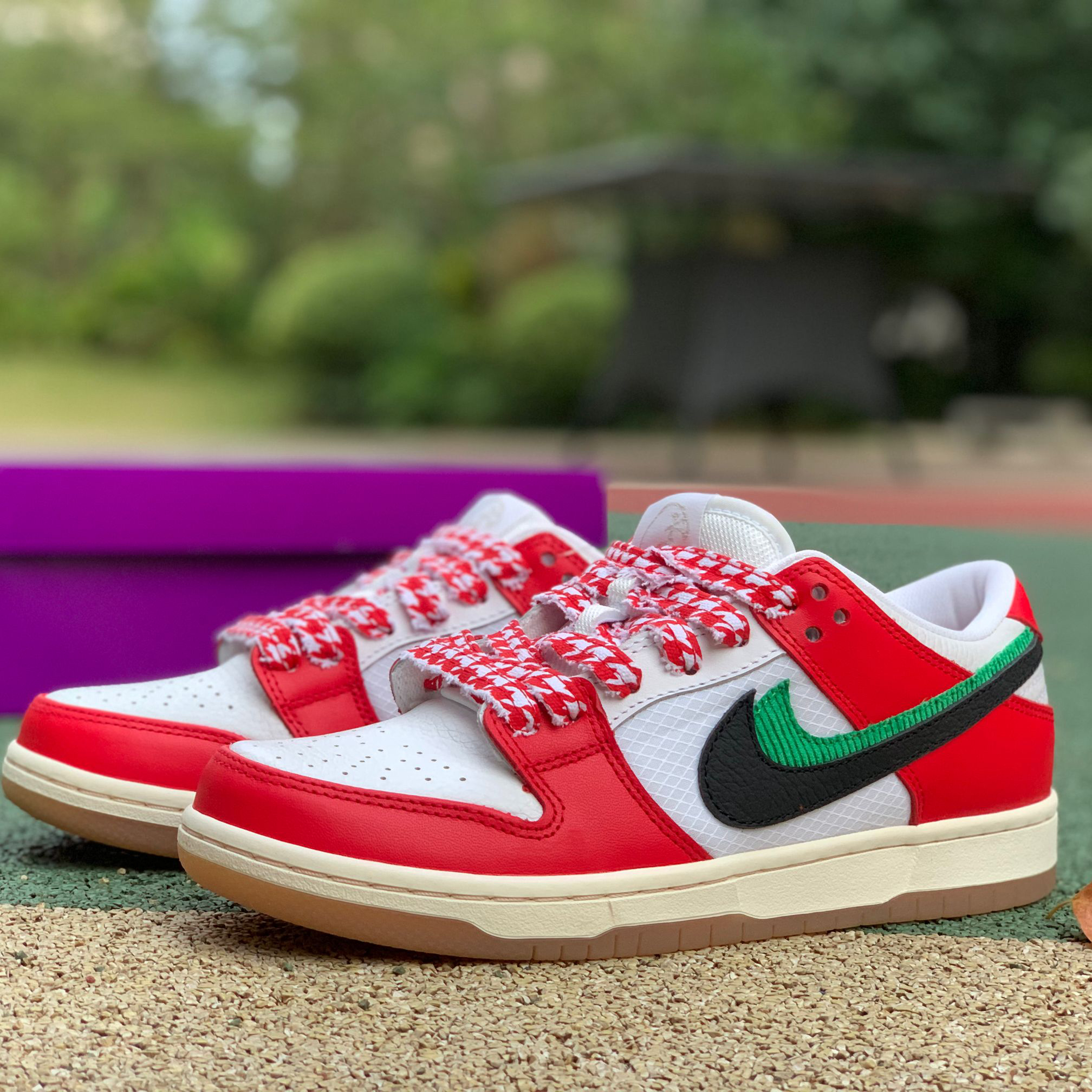 Frame Skate X Nike SB Dunk Low „Habibi“ - EUR FASHION