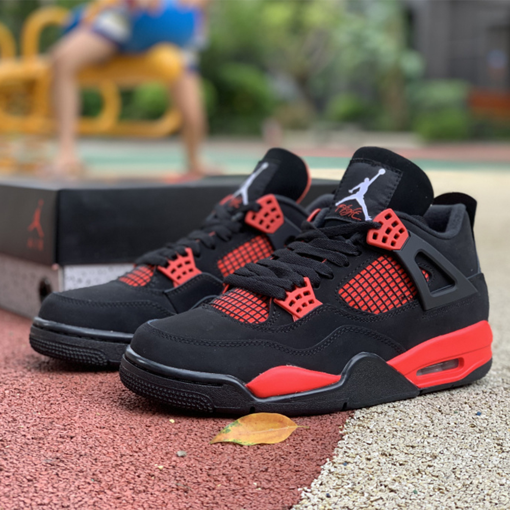 Jordan AJ 4 „Red Thunder“ Turnschuhe - EUR FASHION